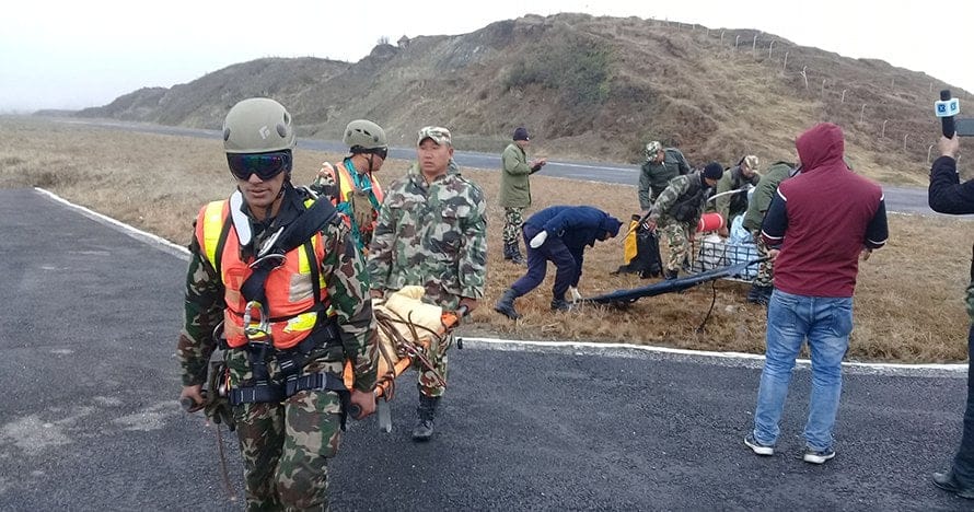 खराब मौसमका कारण मन्त्री अधिकारी सहितको सब काठमाडौँं ल्याई पुर्याउन ढिलाई , टुँडिखेलमा राखेर श्रद्धाञ्जली दिइने