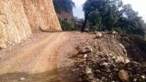 थानकोट–चित्लाङ सडक खण्ड आजदेखि असार २० गतेसम्म बन्द