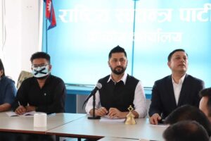 बैठकमा प्रतिवेदन पेस गर्न रोकेपछि महामन्त्री ढकालले भने–पार्टी रविको मात्रै होइन, स्वतन्त्र बनाउनुपर्छ