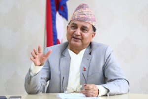 एमाले वरिष्ठ उपाध्यक्ष ईश्वर पोखरेल कतार प्रस्थान