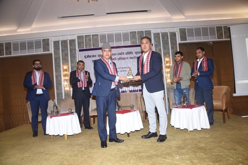 पुँजी बजार सुदृढीकरणमा जोडः नेप्से र स्टक ब्रोकरको संयुक्त प्रशिक्षण कार्यक्रम सम्पन्न