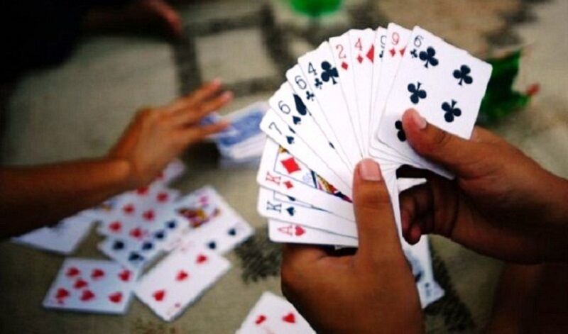 गेस्ट हाउसमा जुवातास खेलिरहेको अवस्थामा ११ जना पक्राउ