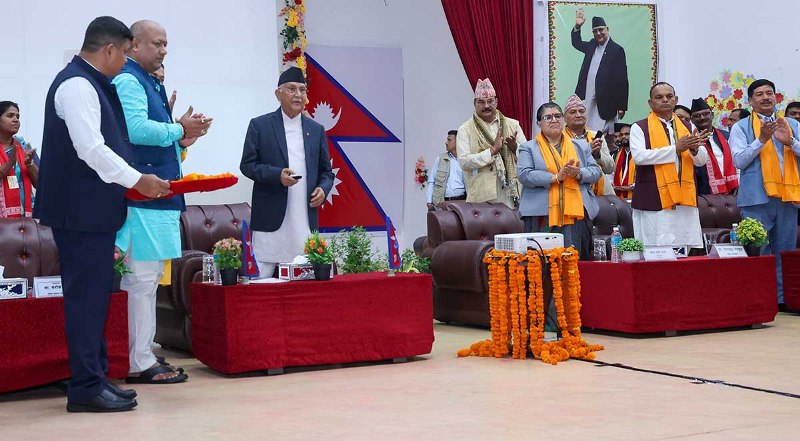 प्रधानमन्त्रीद्धारा मधेश प्रदेशका ६४ सडक एकैसाथ शिलान्यास