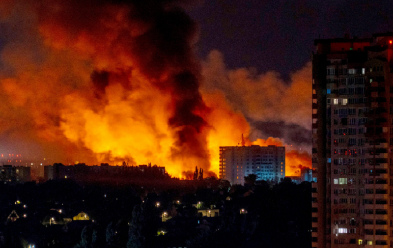 रुसले युक्रेनमा दैनिक एक हजार मिसाइल र ड्रोन प्रहार गर्न सक्ने खतरा