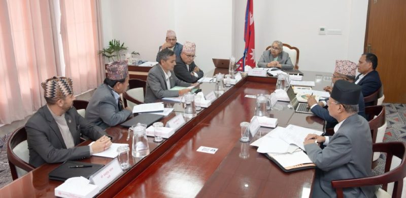 सिंहदरबारमा मन्त्रिपरिषद् बैठक जारी