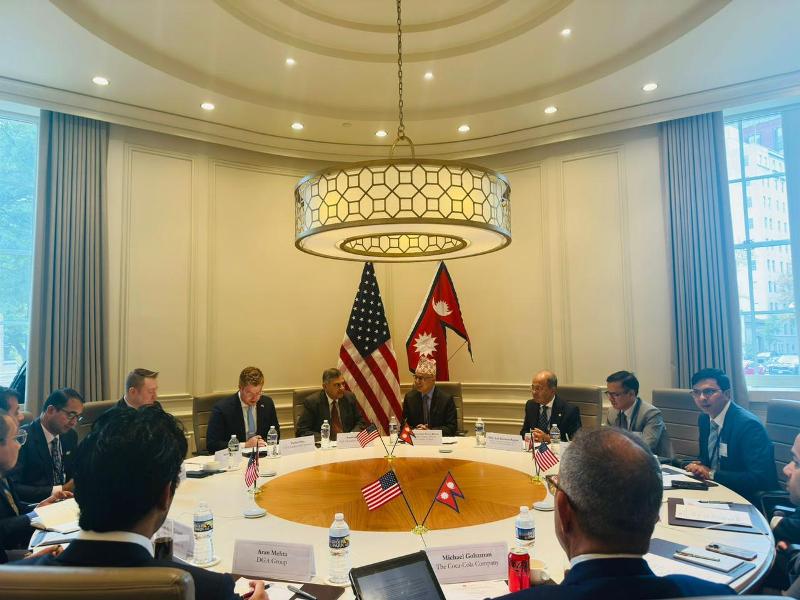 अर्थमन्त्रीद्वारा अमेरिकी उच्च पदस्थ अधिकारी र विभिन्न दातृनिकायसँग छलफल