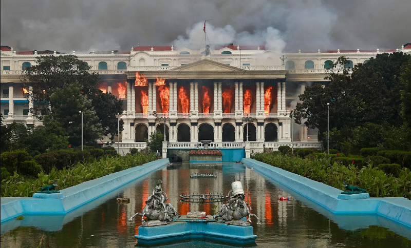 टाइमको शीर्ष १०० तस्बिरमा नेपालका दुई दृश्य