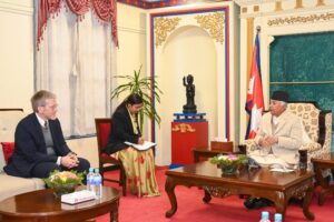 राष्ट्रपतिसँग अमेरिकी राजदूत थम्पसनको विदाइ भेट