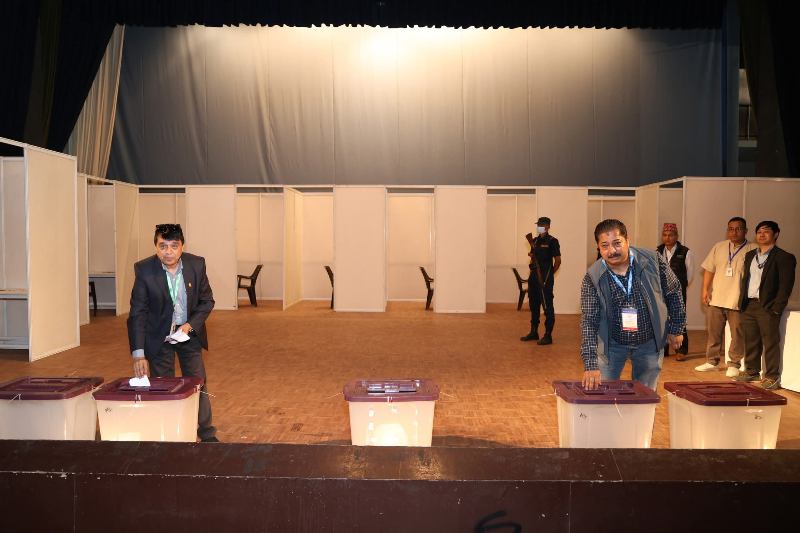 उद्योग वाणिज्य महासंघको नेतृत्व चयनका लागि मतदान जारी