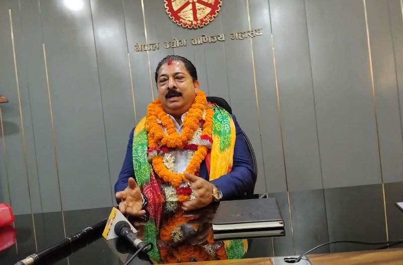 महासंघ नवनिर्वाचित अध्यक्ष श्रेष्ठले गरे पदभार ग्रहण