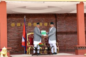 महालेखापरीक्षकको वार्षिक प्रतिवेदन राष्ट्रपतिसमक्ष पेस