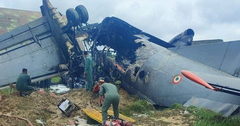 भारतीय वायुसेनाको विमान दुर्घटना हुँदा पाँच सैनिकको मृत्यु